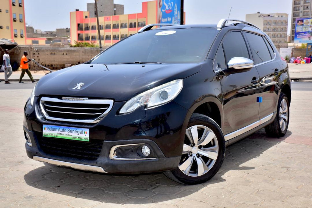 🔘 Marque Peugeot 
🔘modèle 2008
🔘Année 2017
Kilomètres 87237
🔘Transmission Automatique 
🔘Carburant diesel ⛽️ 
Moteur 4cylindres toit panoramique 
Caméra de recul redar avant arrière salon tissu perforé 
Climatisation bizone, mode eco 
commande au vola