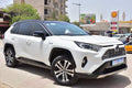 🔘 Marque Toyota
🔘modèle RAV4 
🔘Année 2021
Kilomètres 69260
🔘Transmission Automatique 
🔘Carburant essence hybride ⛽️ 
Moteur 4cylindres  
Caméra de recul redar avant arrière salon intérieur cuir full options toit panoramique 
Climatisation bizone.