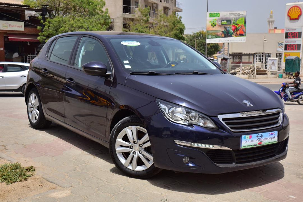 🔘 Marque Peugeot 
🔘modèle 308 t9
🔘Année 2017

🔘Transmission Manuelle 
🔘Carburant Diesel ⛽️ 
Moteur 4cylindres  DV6C
Caméra de recul redar avant arrière salon intérieur  tissu 
Climatisation bizone, mode eco 
commande au volant, siège avec chauffage