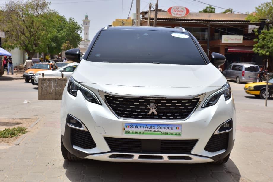 🔘 Marque Peugeot 
🔘modèle 3008,GT line 
🔘Année 2018
Kilomètres 148138
🔘Transmission Automatique 
🔘Carburant Diesel ⛽️ 
Moteur 4cylindres  DV6C
Caméra de recul redar avant arrière salon intérieur cuir et tissu toit panoramique 
Climatisation bizone, m