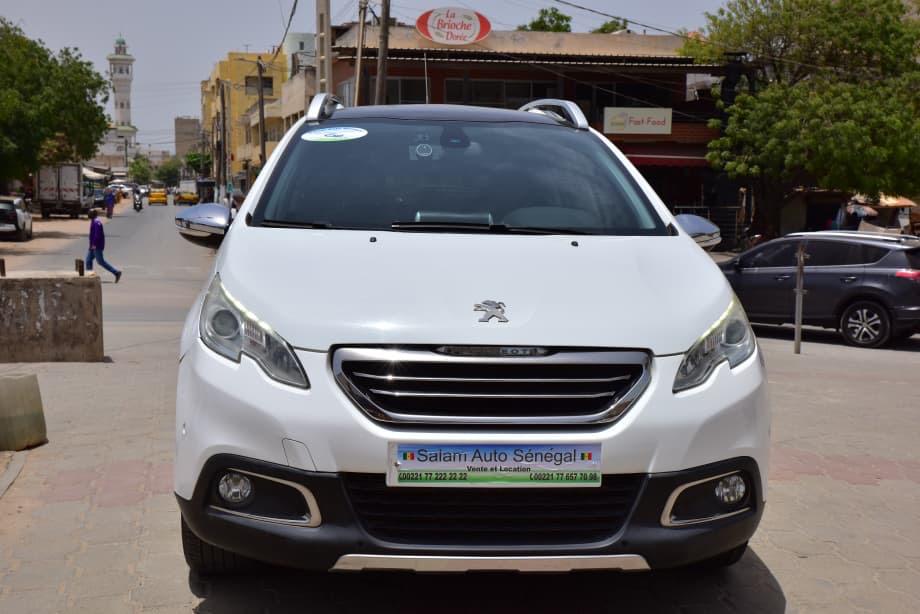 🔘 Marque Peugeot 
🔘modèle 2008
🔘Année 2017
Kilomètres 125461
🔘Transmission Automatique 
🔘Carburant Diesel ⛽️ 
Moteur 4cylindres  DV6C
Caméra de recul redar avant arrière salon intérieur cuir 
Climatisation bizone, mode eco 
commande au volant, siège